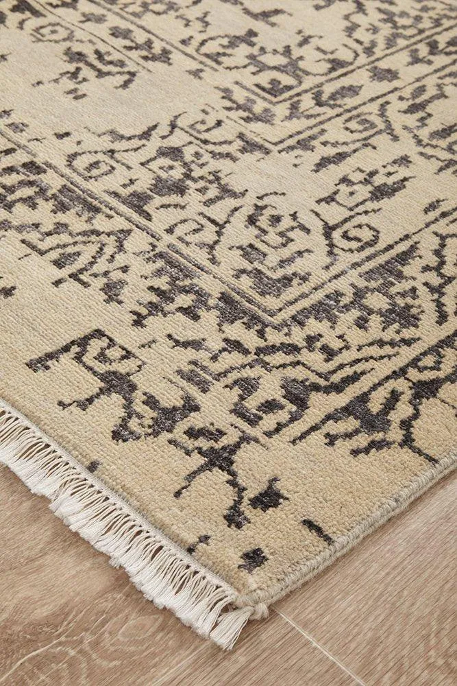 INDIAN HANDMADE FINE WOOL  RUG -368X275CM