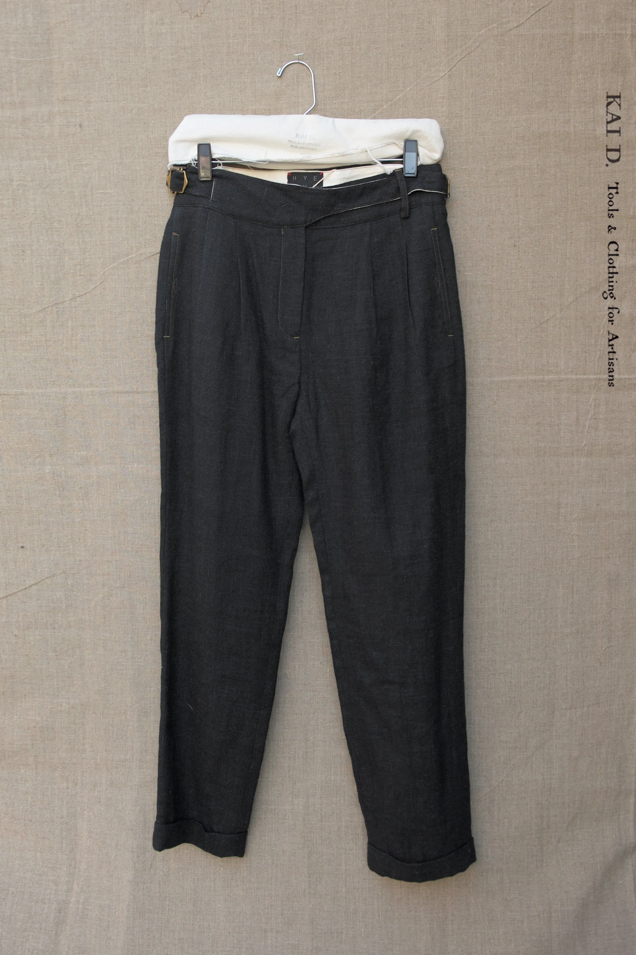 Isa Belted Pants - Stipple Weave - S, L