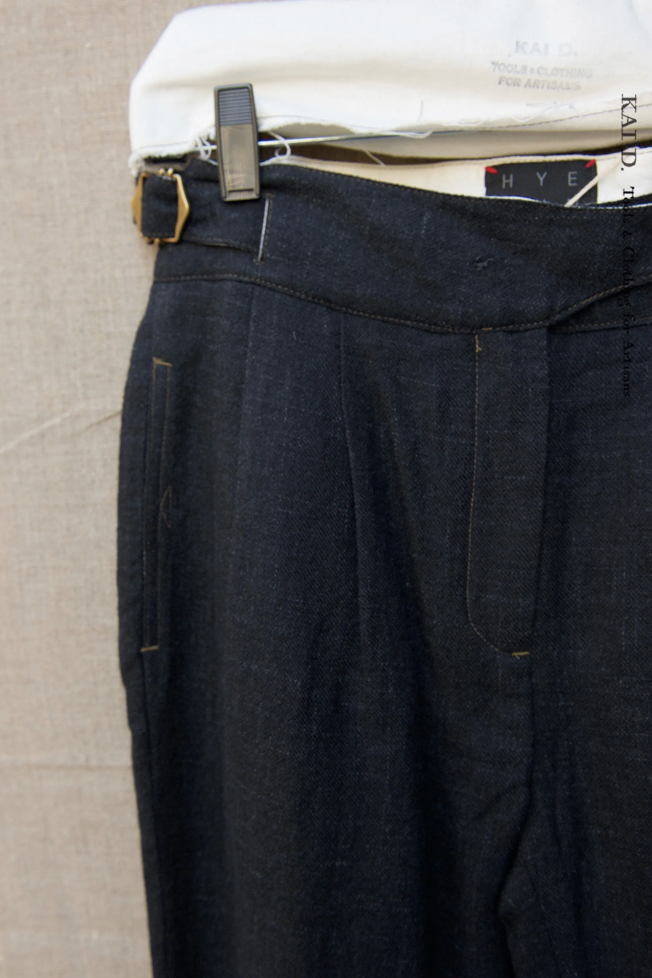 Isa Belted Pants - Stipple Weave - S, L