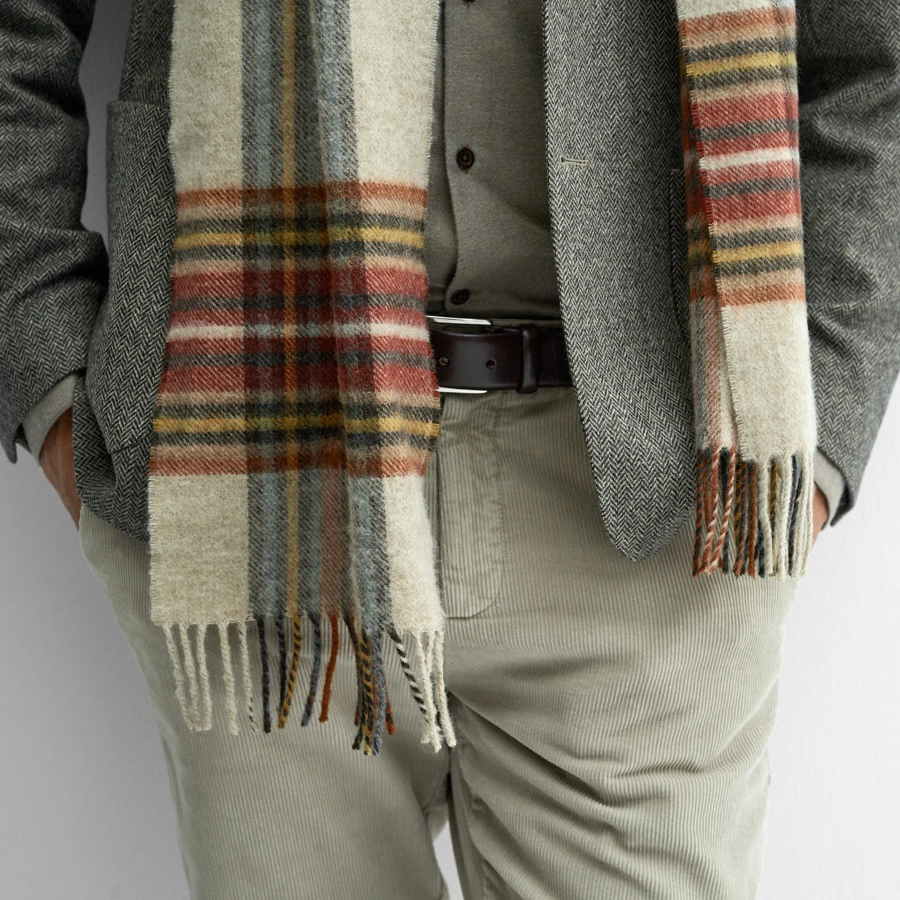 Knill Stone/Red