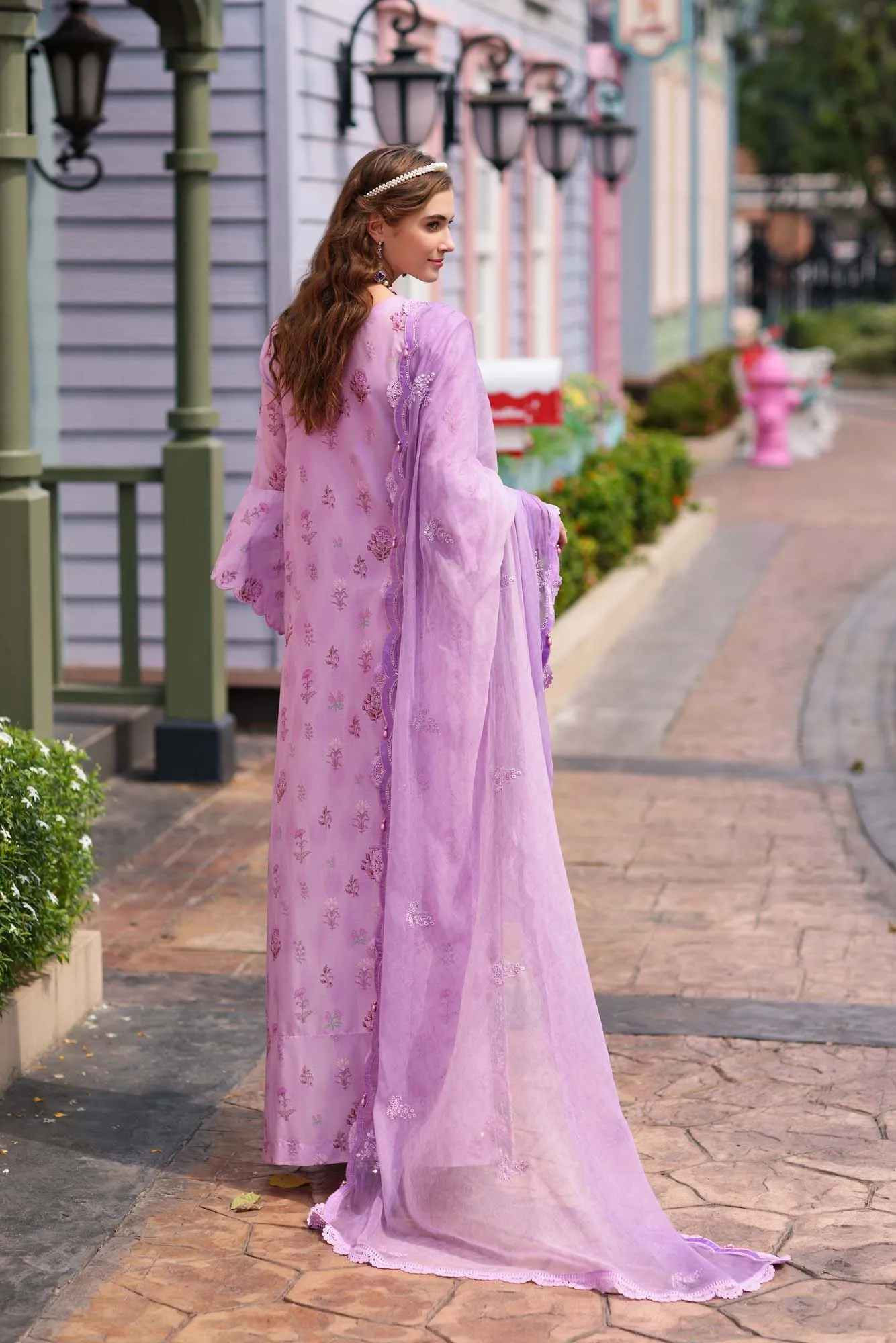 Noor by Saadia Asad Luxe PrintKari Lawn Collection – D6-A