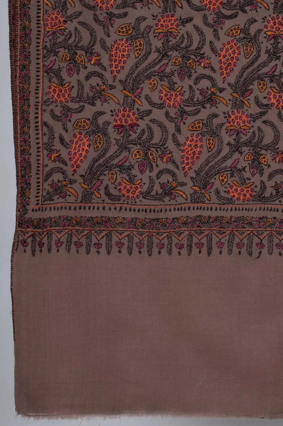SHEIKHUPURA - 40x80"