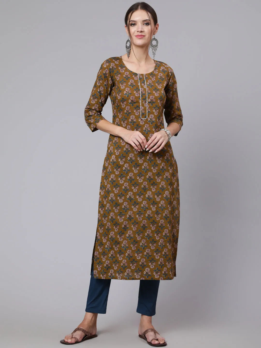 Women Brown Printed Straight Kurta With Three Quarter Sleeves