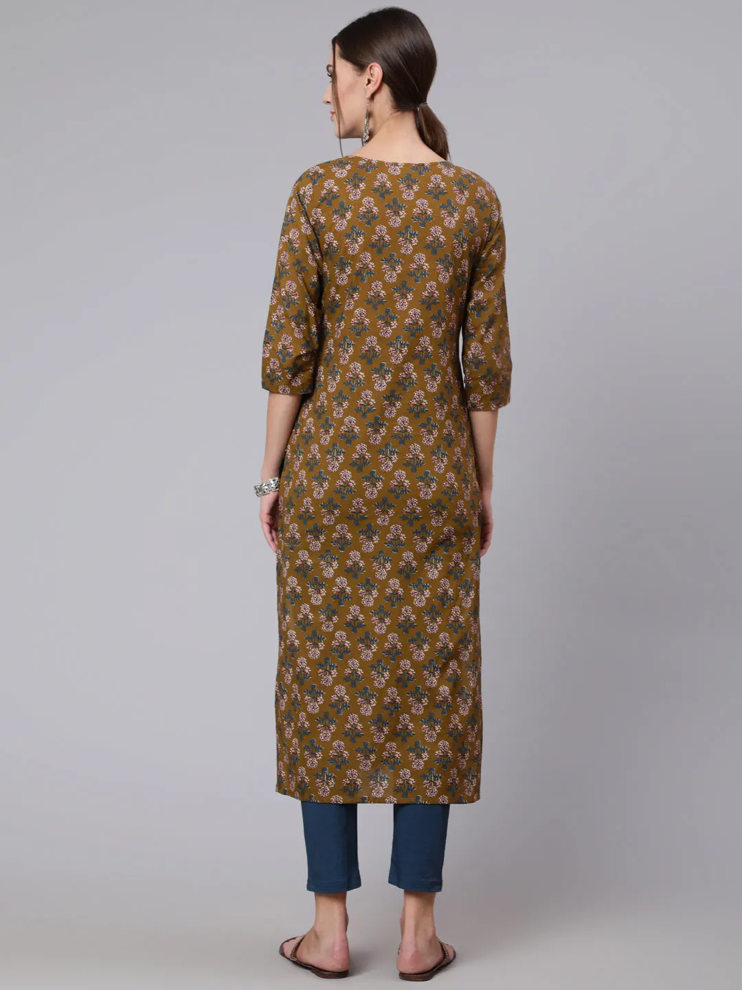 Women Brown Printed Straight Kurta With Three Quarter Sleeves